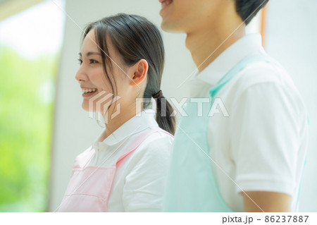 介護スタッフ　男女 86237887