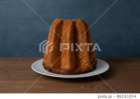 パンドーロ イタリアのケーキ テーブル 86241054