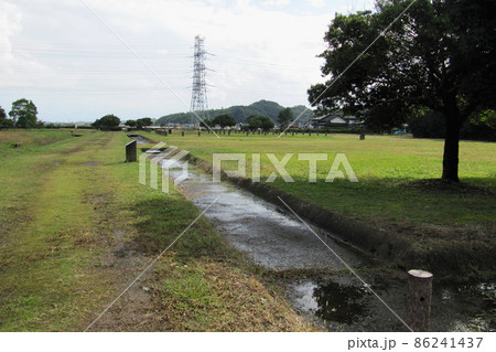 出雲国庁跡の大溝/島根県松江市 出雲国庁跡の大溝/島根県松江市 86241437