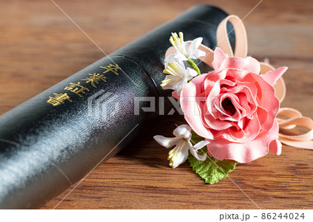 卒業式 卒業証書 丸筒 コサージュ 卒業式 卒業証書 丸筒 コサージュ 86244024
