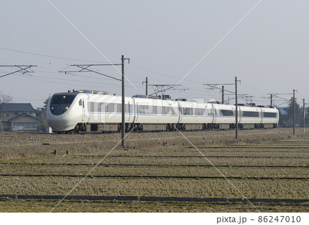 北陸本線　石動－福岡　JR西日本　681系　T01編成（金沢）　サンダーバード 86247010