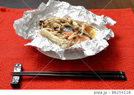 シャケのホイル焼き 86254118