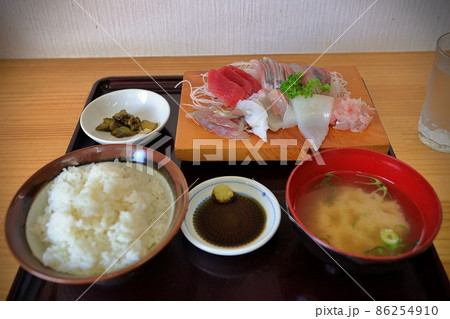 津軽半島のお刺身定食(青森県) 津軽半島のお刺身定食(青森県) 86254910