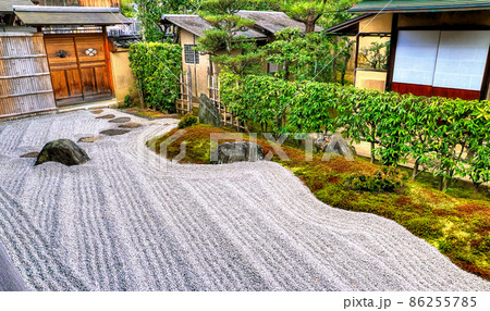 京都大徳寺瑞峯院の閑眠庭 86255785