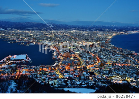 函館山から望む日本三大夜景 86258477