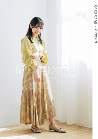 女性 ファッション 全身 女性 ファッション 全身 86258565