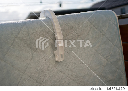 布団干し 86258890