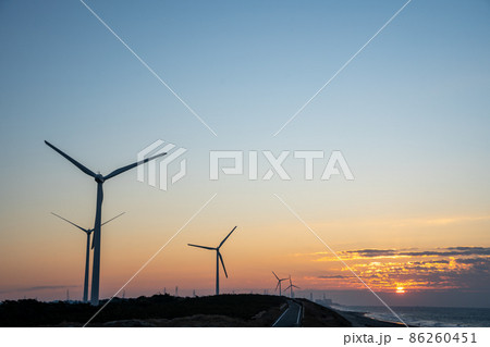 【静岡県】浜岡海岸　夜明け 86260451