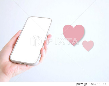 スマホとハートマーク スマホとハートマーク 86263033