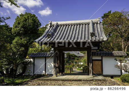 吉田　能満寺　山門　静岡県吉田町 86266496