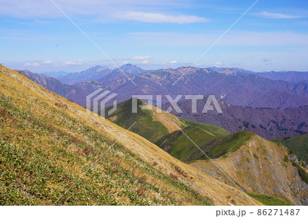 朝日岳からの越後駒ヶ岳と中ノ岳 朝日岳からの越後駒ヶ岳と中ノ岳 86271487