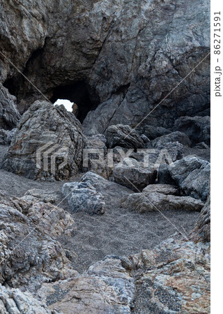 日出の石門　 86271591