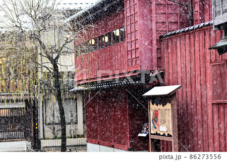 雪降るひがし茶屋街 雪降るひがし茶屋街 86273556