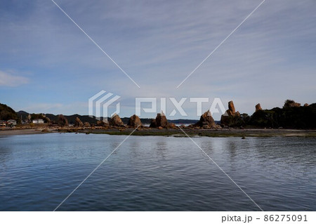 和歌山県橋杭岩の景色 和歌山県橋杭岩の景色 86275091