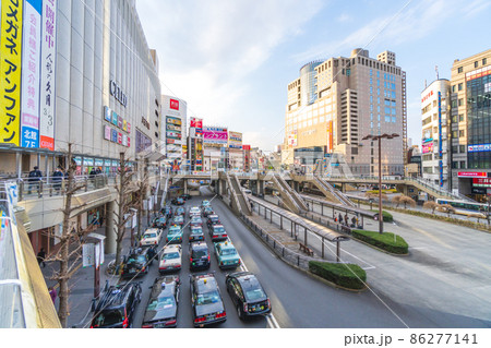 東京都 八王子駅北口風景 タクシー乗り場 バス停 東京都 八王子駅北口風景 タクシー乗り場 バス停 86277141