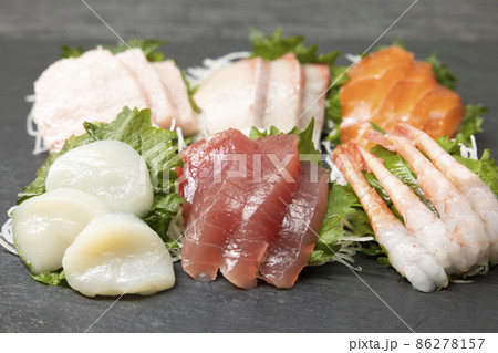 美味しい刺身盛り合せ 美味しい刺身盛り合せ 86278157