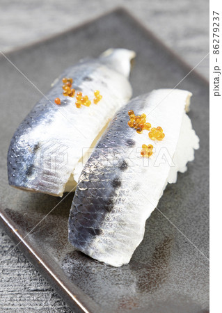 美味しい鰯の握り寿司 美味しい鰯の握り寿司 86279237