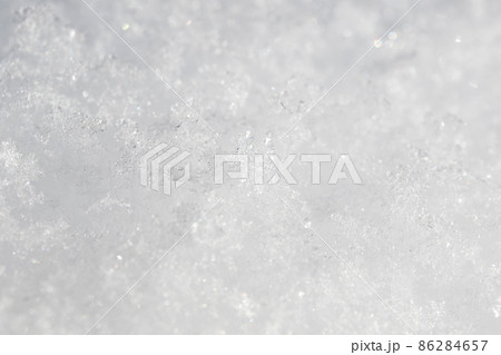 【雪景色】降り積もった雪の接写 86284657