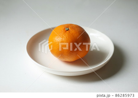 秋の果物　完熟した蒲郡みかん 86285973