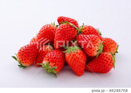 苺　白バック 86286708
