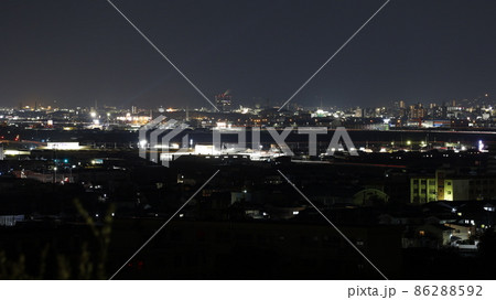 紀ノ川サービスエリアの展望エリアから見た和歌山市の夜景 紀ノ川サービスエリアの展望エリアから見た和歌山市の夜景 86288592