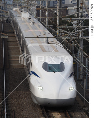 新幹線N700S J22編成 本町跨線橋にて 新幹線N700S J22編成 本町跨線橋にて 86289969