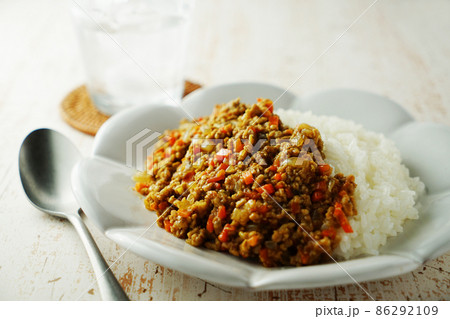 玉ねぎとひき肉のキーマカレー 86292109
