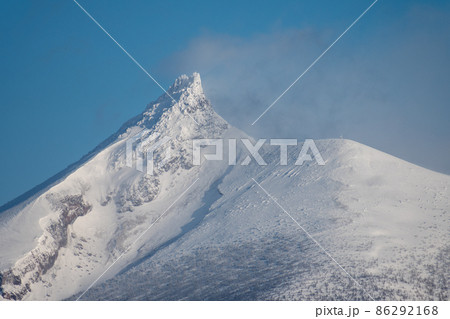 大沼国定公園＿駒ヶ岳＿活火山＿冬＿冬山＿冬の駒ヶ岳_冬の大沼 86292168