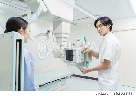 病院　人間ドック　レントゲン　医療 86293843