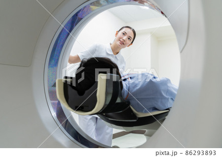 病院　人間ドック　MRI　CT検査　医療 86293893