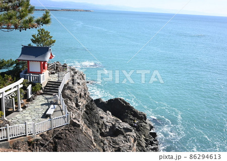 【高知県】桂浜の海津見神社(竜王宮) 【高知県】桂浜の海津見神社(竜王宮) 86294613