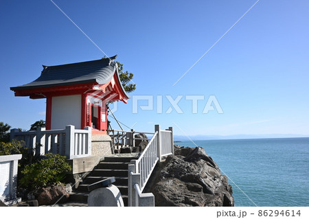 【高知県】桂浜の海津見神社(竜王宮) 【高知県】桂浜の海津見神社(竜王宮) 86294614