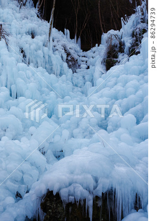 秩父三大氷柱・あしがくぼの氷柱 86294739
