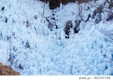 秩父三大氷柱・あしがくぼの氷柱 86294798