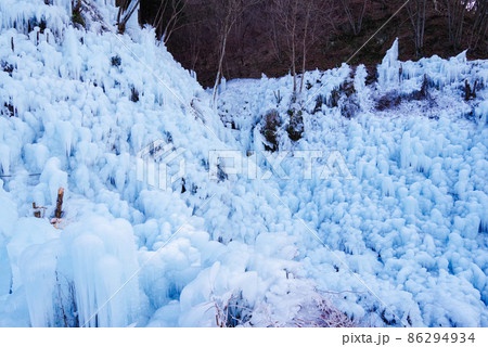 秩父三大氷柱・あしがくぼの氷柱 86294934