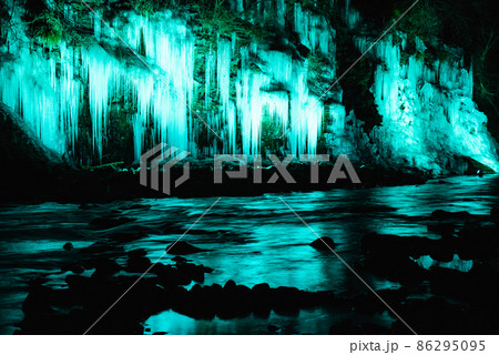 秩父三大氷柱・三十槌の氷柱ライトアップ 秩父三大氷柱・三十槌の氷柱ライトアップ 86295095