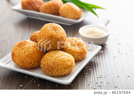 Sesame ball, traditional asian dessert Sesame ball, traditional asian dessert 86297694