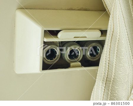 チベット　青蔵鉄道車内の酸素供給口 86301500