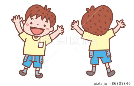 バンザイをする男の子 86305346