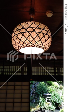 日本の古き良き伝統と和の美しさ 86309103