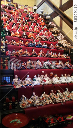 日本の古き良き伝統と和の美しさ 86309119