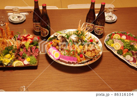 土佐の皿鉢料理と刺身盛 86316104