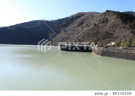 奥多摩湖　小河内ダム 86316506