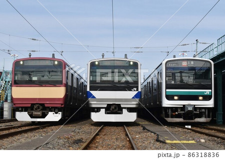 車両基地で並ぶE531系とE501系電車 車両基地で並ぶE531系とE501系電車 86318836