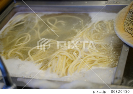 讃岐うどん 86320450