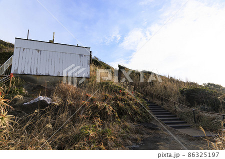 湘南三浦半島の城ヶ島の冬 86325197