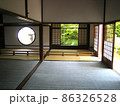 京都　源光庵　悟りの窓　迷いの窓 86326528