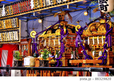 【神奈川】横須賀　お祭りの神輿 86329820