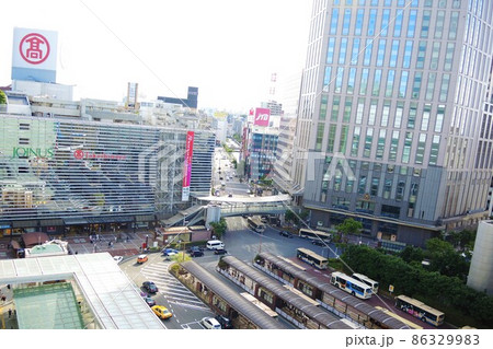 横浜駅西口の景色 横浜駅西口の景色 86329983