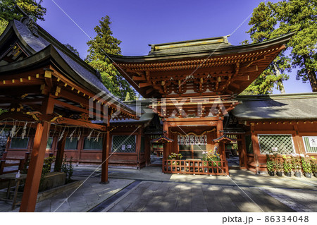一之宮貫前神社　楼門　群馬県富岡市 86334048